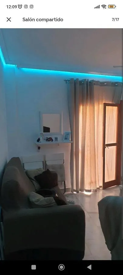 Habitacion Privada, Apartamento Centro Malaga Cerca De La Playa 0*,  Spain